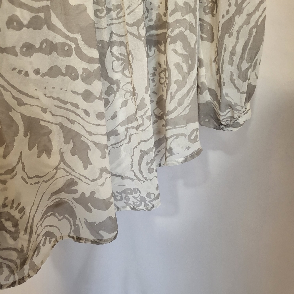 CABI semi sheer chiffon top xsmall - Picture 7 of 7